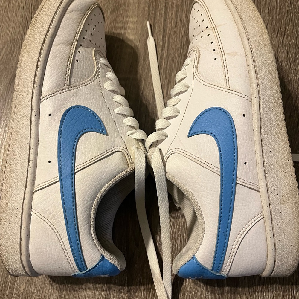Nike White and Blue Men's Sneakers